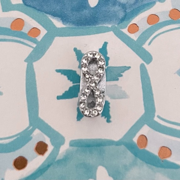 Keep Collective - Picture 1 of 1